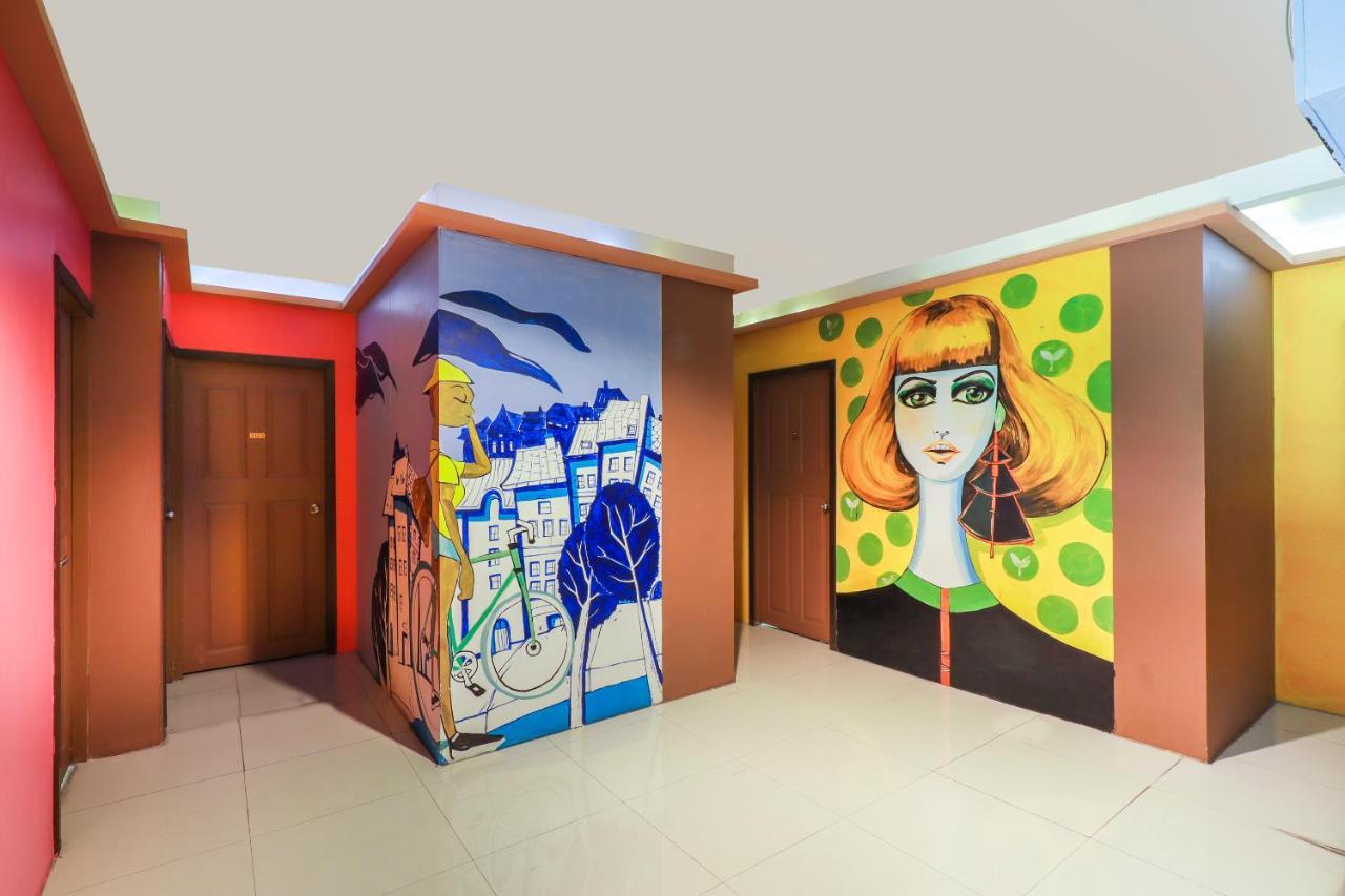 Oyo 768 First Station Hotel Čiang Mai Exteriér fotografie